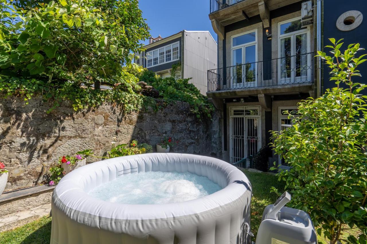 Host Wise - Homely Noble Flats - Garden & Jacuzzi 포르투 외부 사진